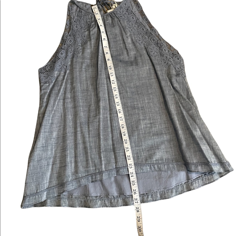 Max Studio Neiman Marcus Lace Adjustable High Low Halter Top | Gray | Medium - Picture 5 of 7